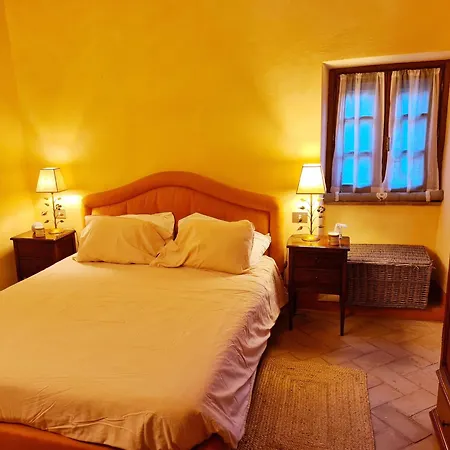 Casa vacanze La Terrazza, Historic Tuscan Stone With Garden&terrace In *
